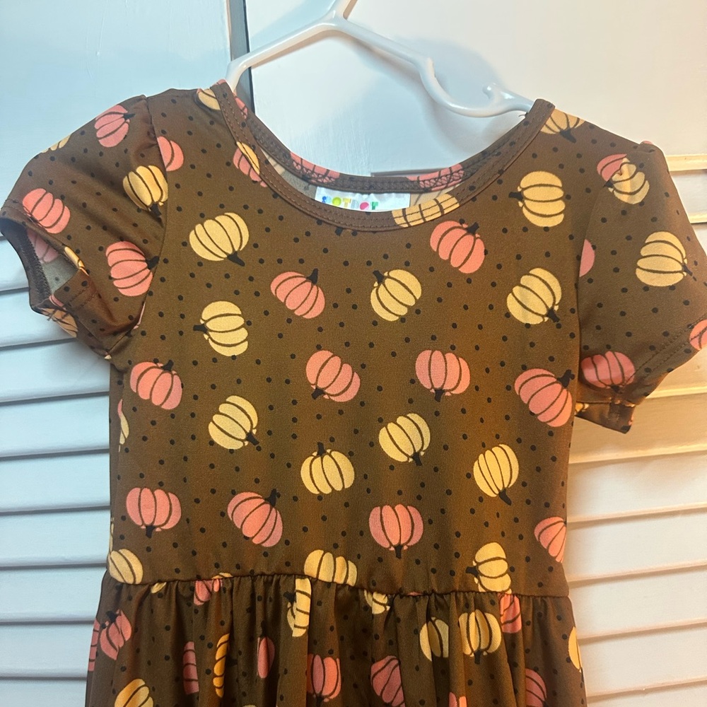 Dot Dot Smile Brown Pumpkin Kids Dress NWOT - Picture 5 of 8